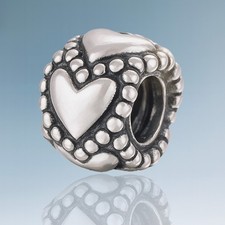 'Everlasting Love Heart' Bead