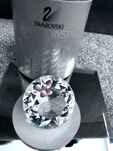 Swarovski crystal small chaton - crystal,