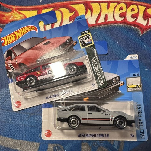 Hot wheels alfa - romeo, gtv6