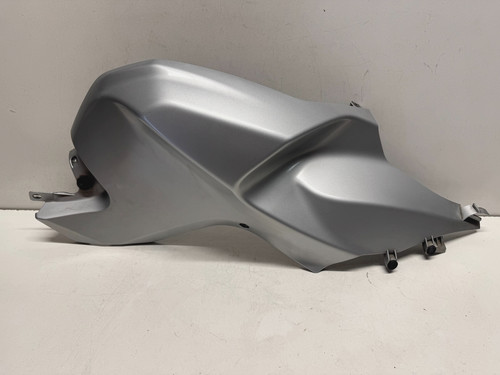 Right tank fairing - tank, bmw