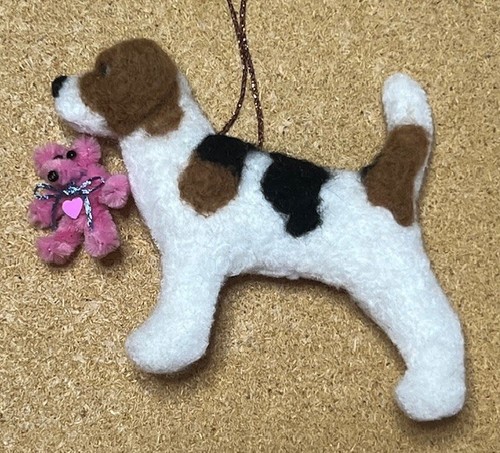 Beagle with pink - a,