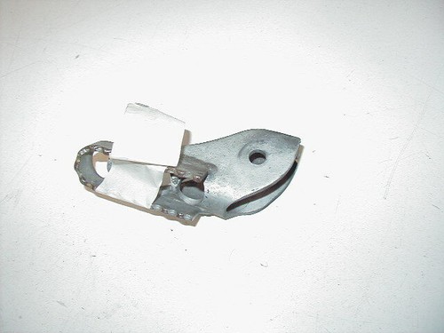 Footrest driver rest - driver's,