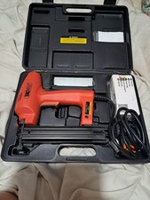 Tacwise Master Nailer 181EL Pro 240V Nail and Stapler Gun 