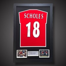 Framed Paul Scholes Hand