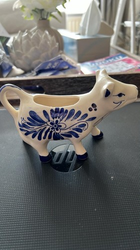 Delft blue and white - blue, cow