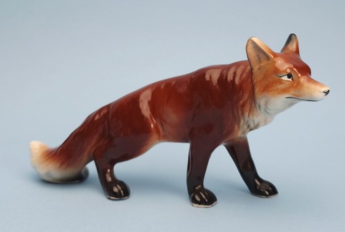 Small ceramic figurine fox - of,