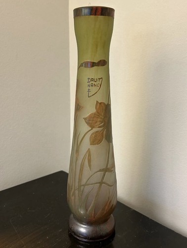 Daum nancy signed art - signed,
