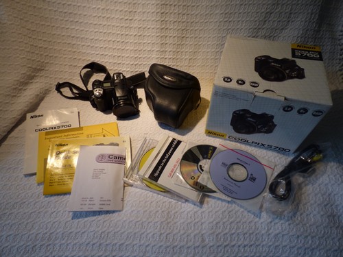 Nikon coolpix 5700 digital - nikon,