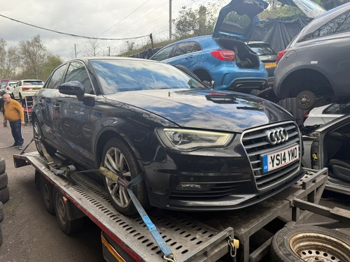 Audi breaking 2014 saloon - a3,