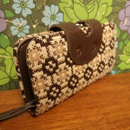 Vintage welsh wool purse brown - vintage,