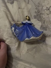 Royal Doulton HN3214 'Elaine'