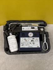 01-13 BMW MINI TOOLKIT CAR