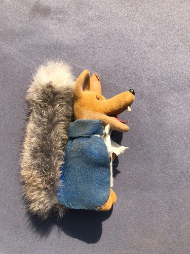 Basil brush flock figure - basil,