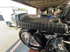 Norton Slimline Featherbed Triton Seat With Oil Filler Cutout