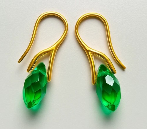 Emerald green glass crystal - emerald,