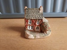 Lilliput Lane Holly Cottage