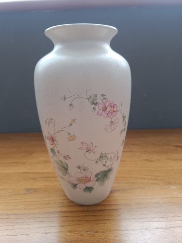 Poole pottery lustre ware vase - poole,