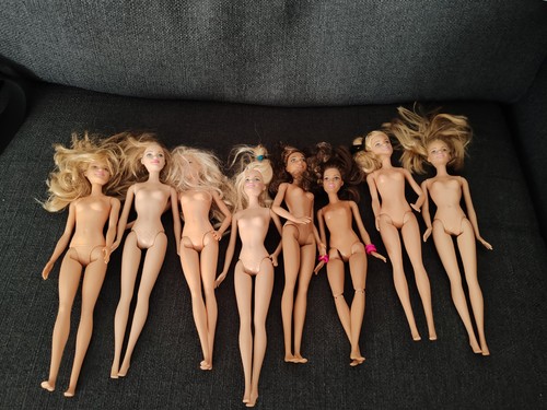 Joblot bundle of barbie - x8,