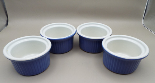 Emile henry blue ramekins - 4,
