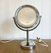 Gold Writing No7 Mirror 5 x Magnifying Make-up Mirror Boots Beauty Mirror Lamp