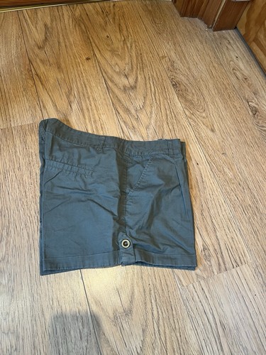 Primark kaki shorts - kaki,