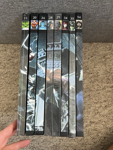 Marvel ultimate graphic - marvel, novel