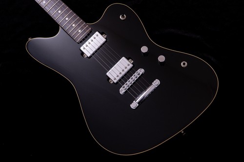 Fender made japan - made,