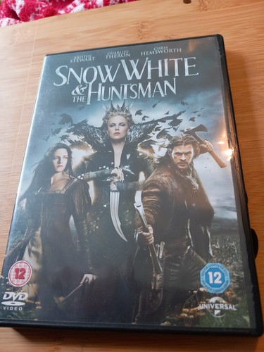 Snow white and - and, huntsman