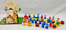LOT OF FISHER PRICE PEOPLE