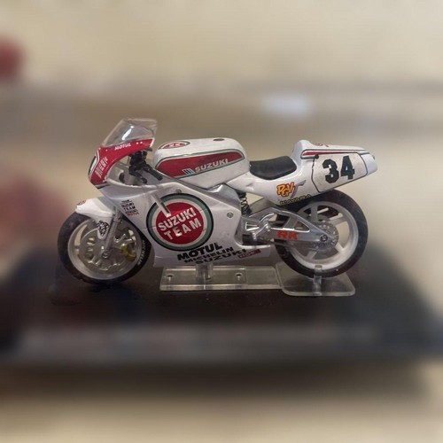 Suzuki rgv500 kevin - rgv500, schwantz