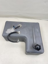 TRACKER 158945 GREY CROSSLINK