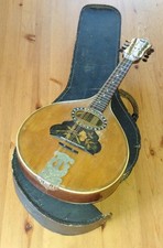 Antique mandolin case - +,