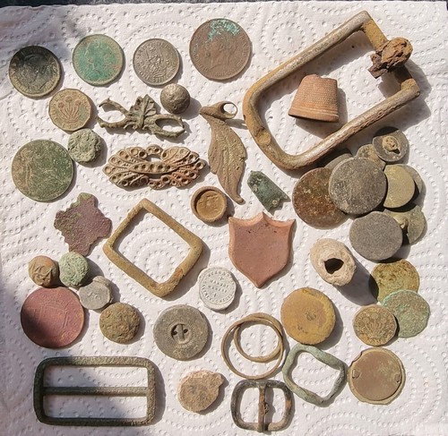 Metal detecting finds - metal, relics