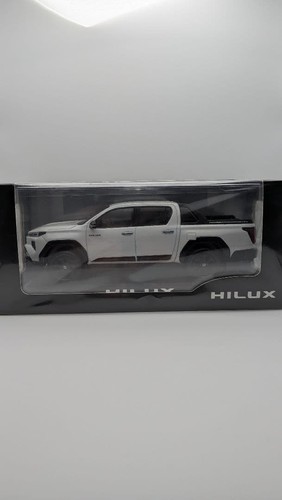 Toyota hilux 606229 - toyota,
