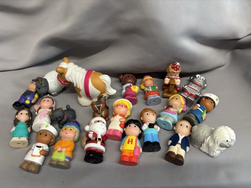 Happyland figures bundle - happyland,