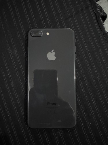 Iphone plus 64gb - 8,