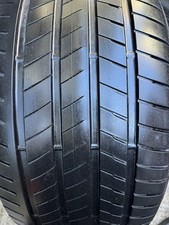 305/40/20 Bridgestone Alenza