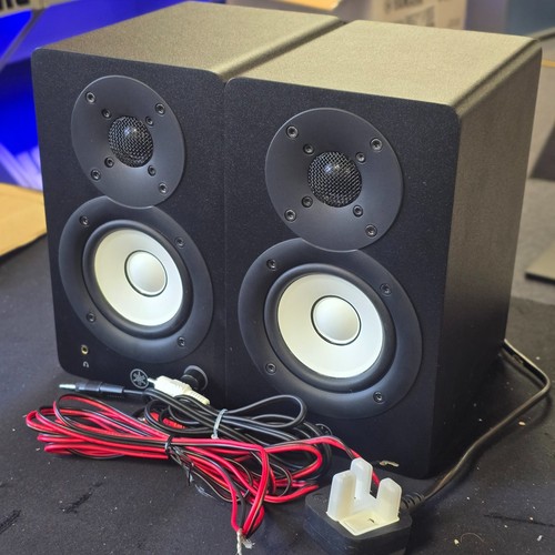 Yamaha hs3 powered studio - yamaha,