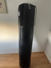 BOXING BAG ONLY - Black Lonsdale Lion 5ft Pu Punch Bag