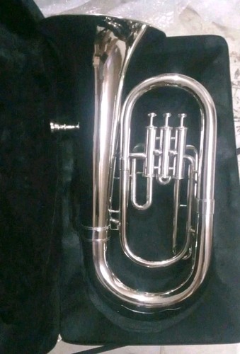 Euphonium valve horn of - ,