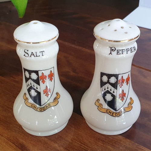 Crested ware grafton - crested,