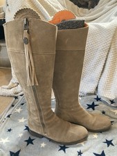 Fairfax & Favor Taupe Regina Size 4, Sporting Fit