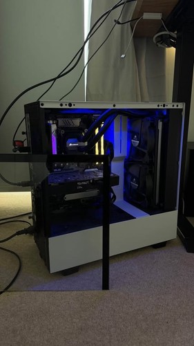 Custom built gaming used - custom, pc.