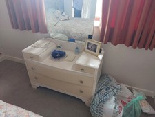Dressing table with mirror