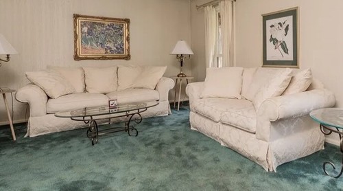 Traditional sofa and loveseat