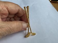 Vintage Golf Clubs Brooch Gold