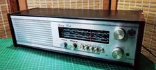 Vintage Roberts RM40 radio for