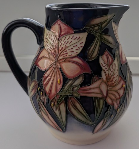 Moorcroft iris jug - jug, signed