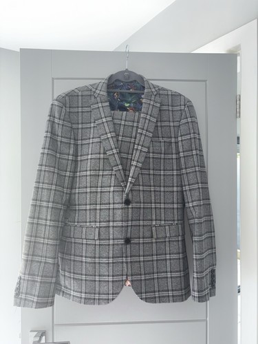 Men next checkered - checkered, 2