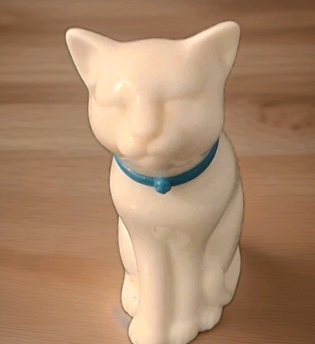 Vintage avon white - avon, milk